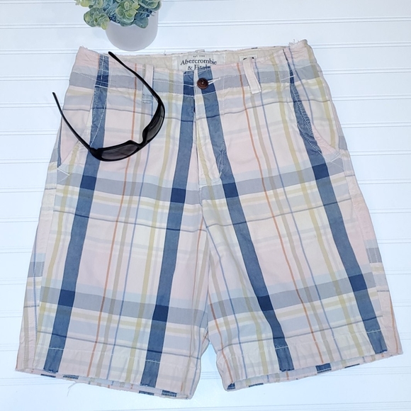 GUC Ambercrombie & Fitch Men Cotton Cargo Shorts - Picture 4 of 6